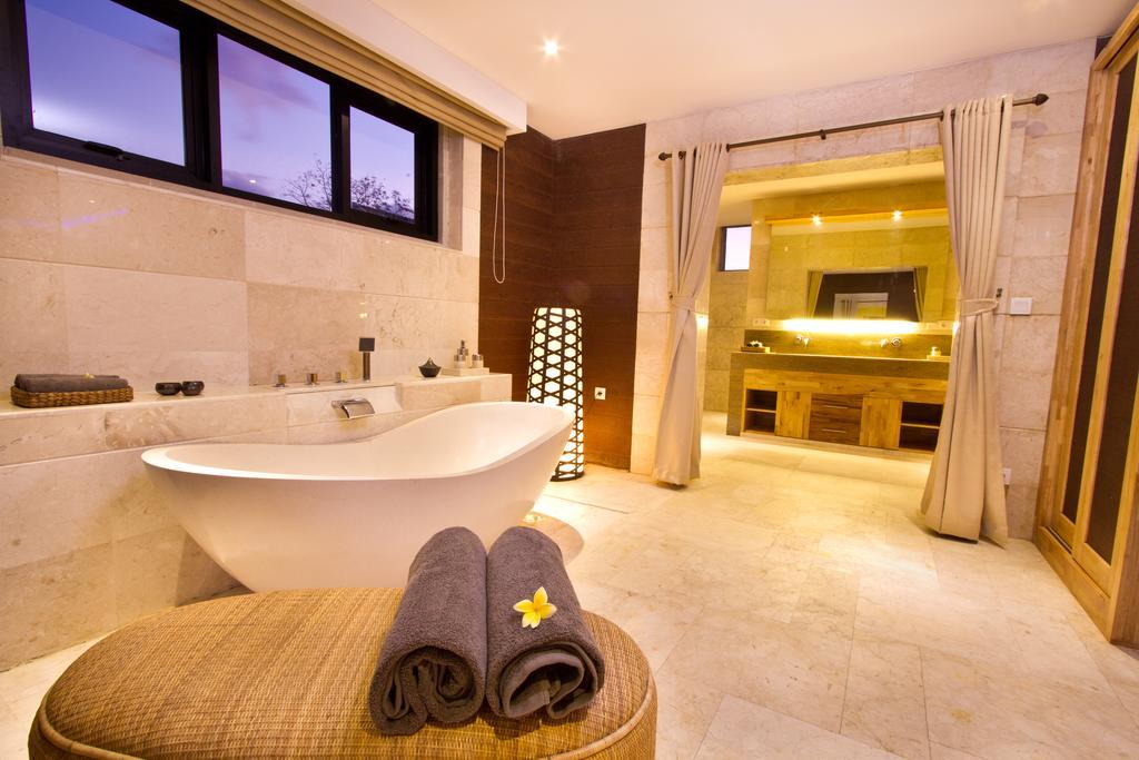 Puri Ratu Jimbaran Villa Екстер'єр фото